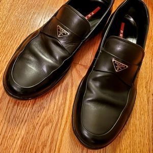 Prada Men's Leather Loafers (size 9.5)(10.5 US)